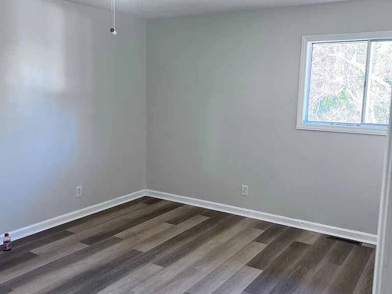 207 Auburn Dr — Photo 6
