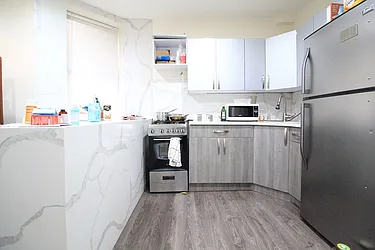 Rented by Tapiro Realty