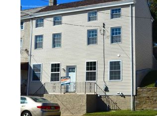 312 Spring Mill Ave, Conshohocken, PA 19428