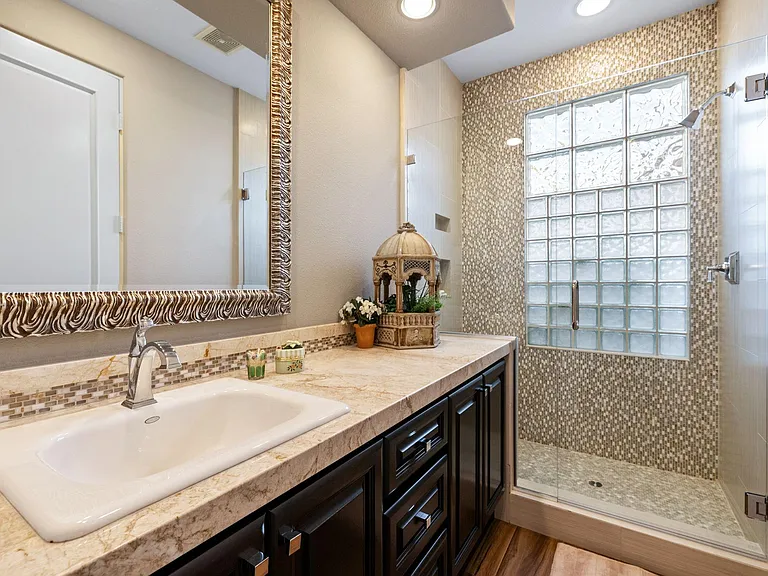 704 Mission Creek Dr — Photo 46
