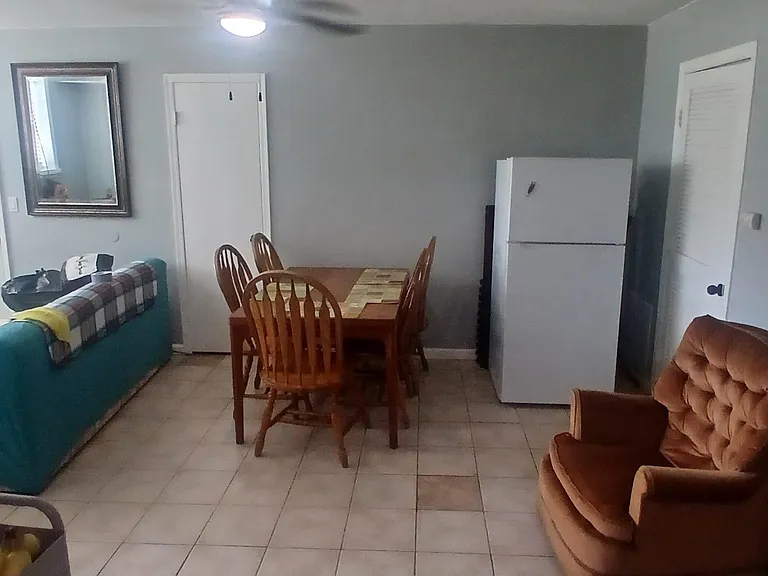 124 College Dr #124 — Photo 4
