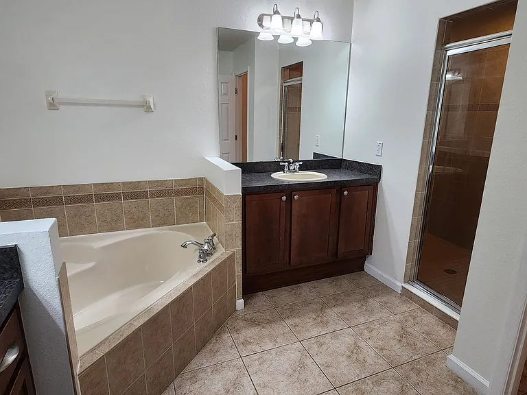 1978 Yellowfin Dr — Photo 11