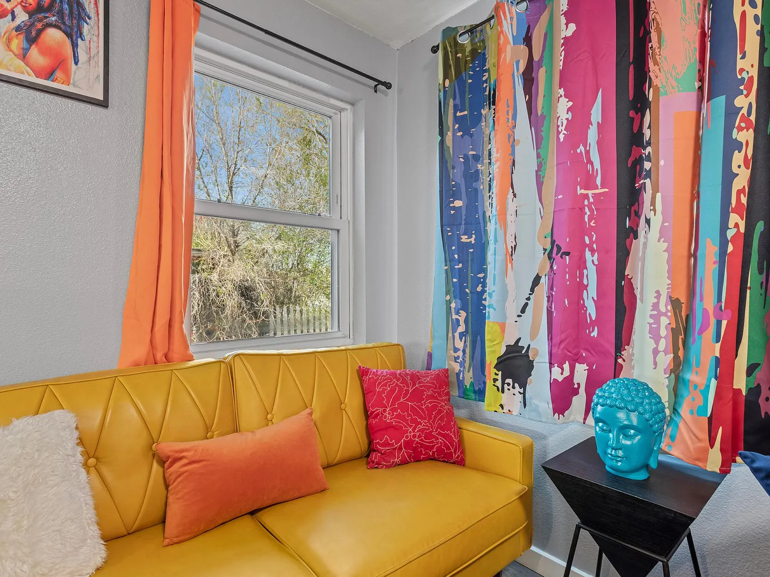 7 bed, $5,000 — Photo 3
