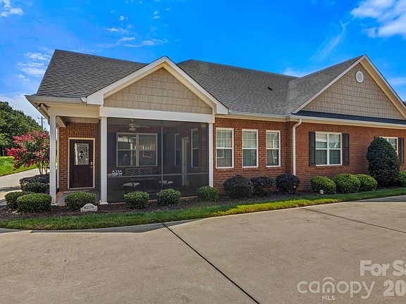 3rd image of 8276 Merchant Ct