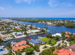 647 Riviera Dr, Boynton Beach, FL 33435