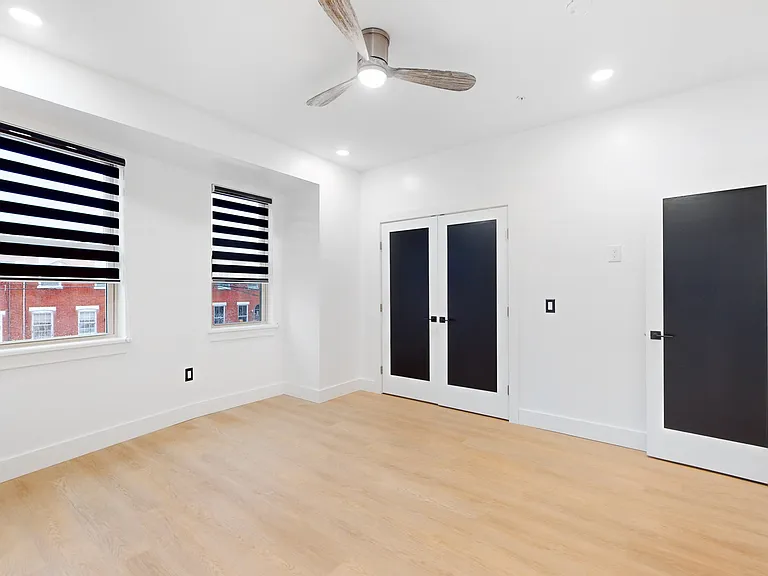 2538 Christian St #A — Photo 6