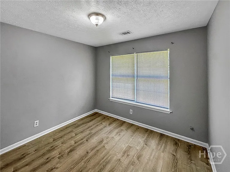 254 Bordeaux Ln — Photo 17
