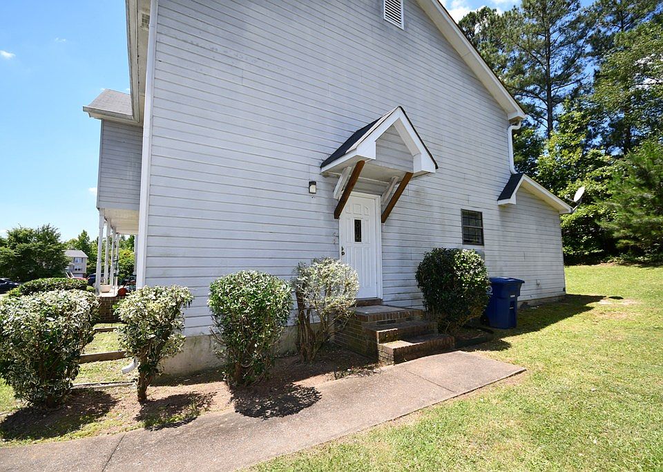 1st image of 1323 Stratton Place Dr #B