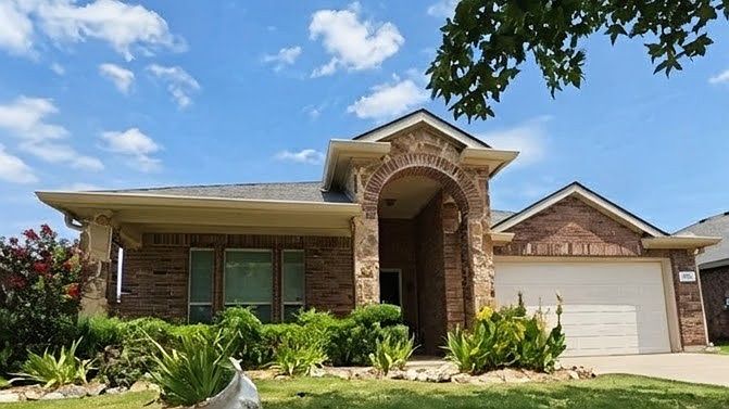 1st image of 125 Meadow Crest Dr