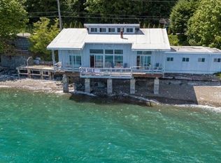 22990 N Highway 101, Hoodsport, WA 98548