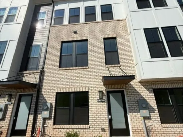 6046 Old Pineville Rd, Charlotte, NC 28217