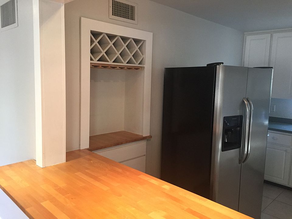 1st image of 14 N Hillside Ave