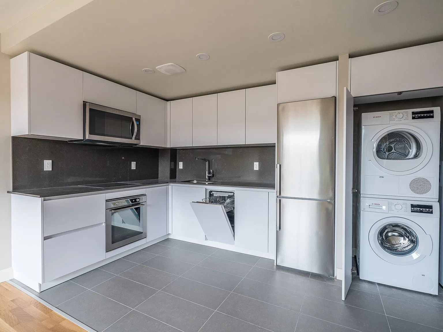 25 Eccleston Drive — Photo 4
