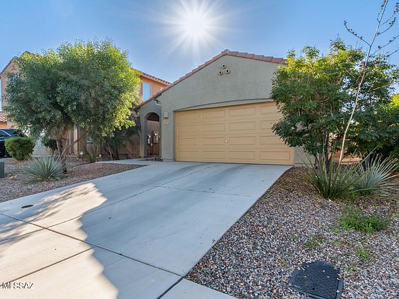 3rd image of 7052 E Calle Arco Iris