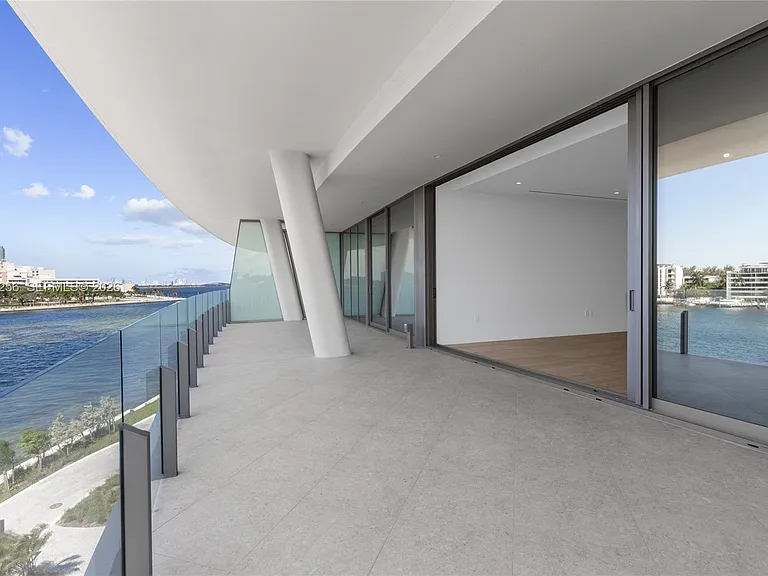 5 Grove Isle Dr #S401 — Photo 18