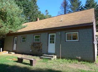 563 River Ave, Gardiner, ME 04345