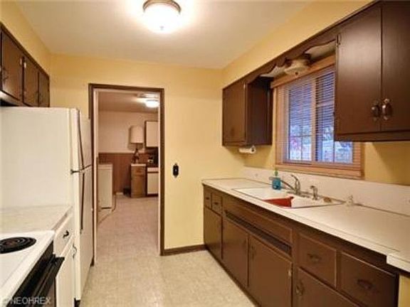 2nd image of 6225 Siegler Dr