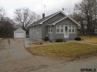 819 S 9th St, Plattsmouth, NE 68048