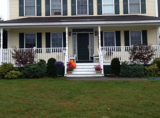 200 Chickadee Dr, Veazie, ME 04401