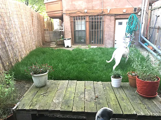 Rented by Lang Realty LLC | media 30