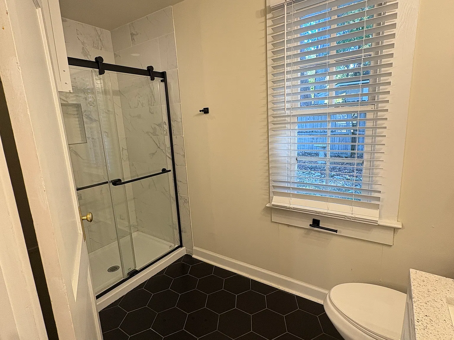 1 bed, 586 sqft, $1,050 — Photo 3