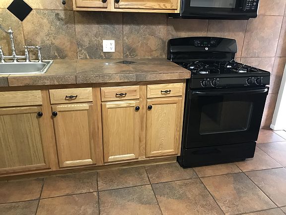 2nd image of 519-521 52nd St