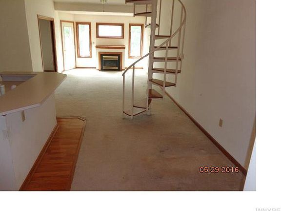 3rd image of 7 Keph Dr APT 6