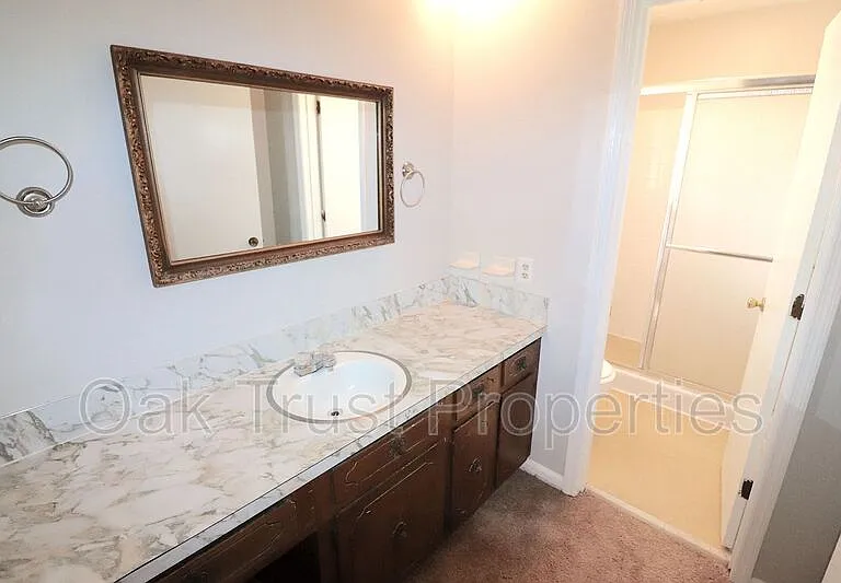 2395 Vistavia Rd — Photo 15