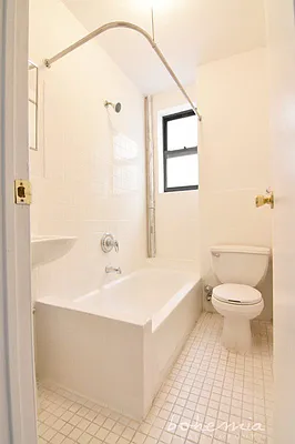 Rented by Bohemia Realty Group | media 30