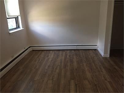 2nd image of 903 E Cliveden St #1