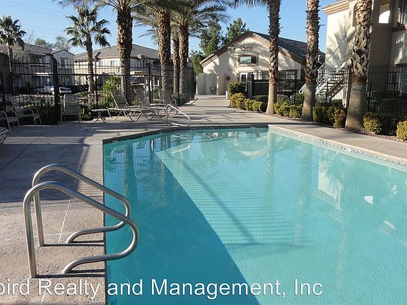 4th image of 3400 Cabana Dr Unit 2075