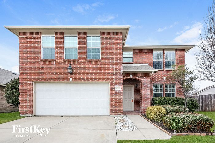 1st image of 4673 Prairie Crossing Dr