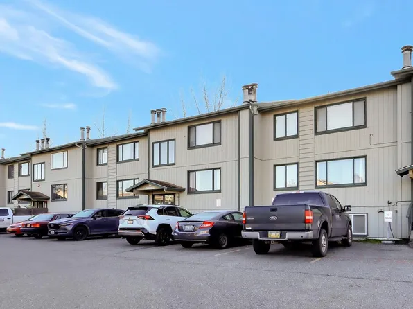 251 McCarrey St #V-23c, Anchorage, AK 99508