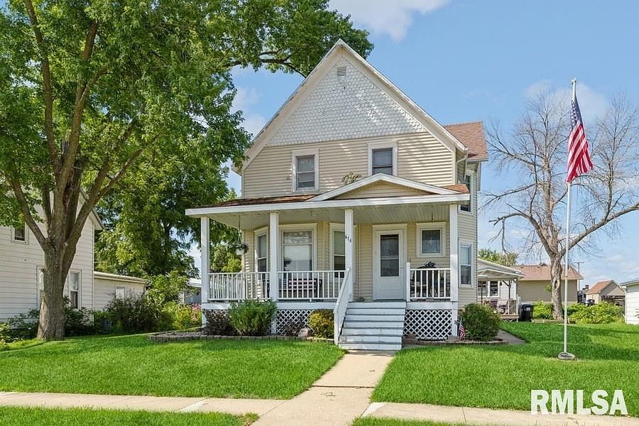 614 Sunnyside St, Grand Mound, IA 52751 Zillow