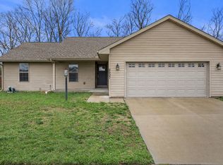 2507 N Fairfield Dr, Urbana, IL