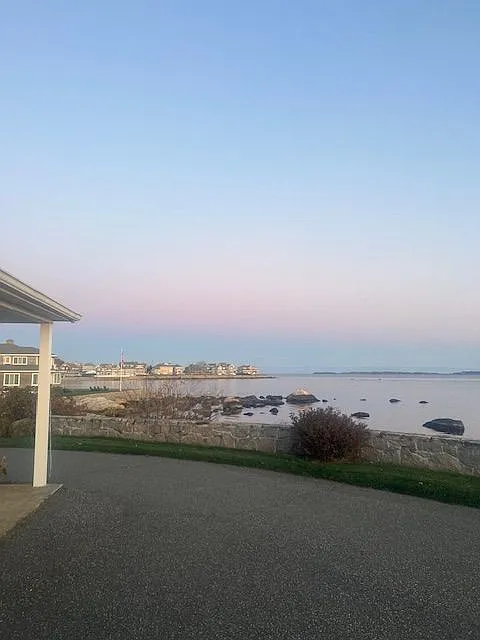 6 bed, 2603 sqft, $7,300 — Photo 2