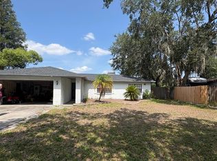 23713 Lakehills Dr, Lutz, FL 33559