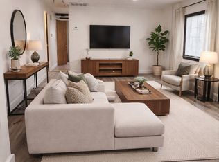 241 N Main St #241, Mansfield, MA 02048