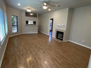 2905 Northrope St, Euless, TX 76039