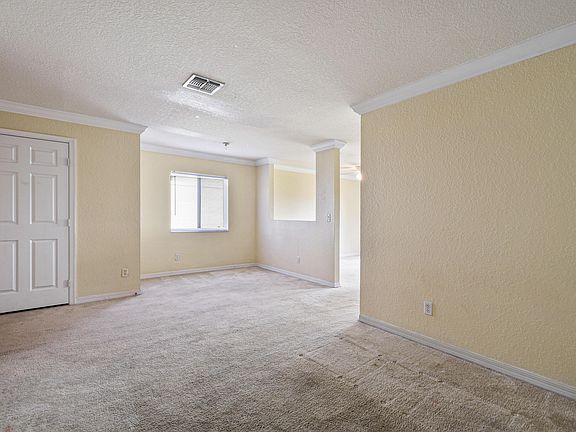 4th image of 2370 SW Marshfield Ct