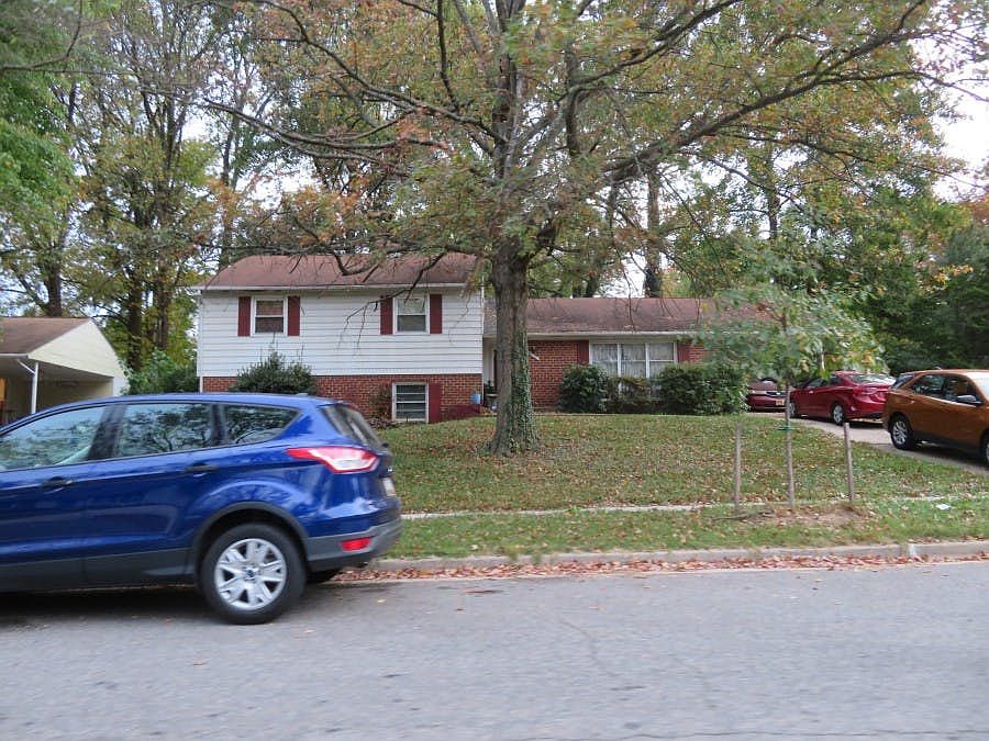 1st image of 209 Herrington Dr