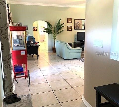 5th image of 17736 Deerfield Dr