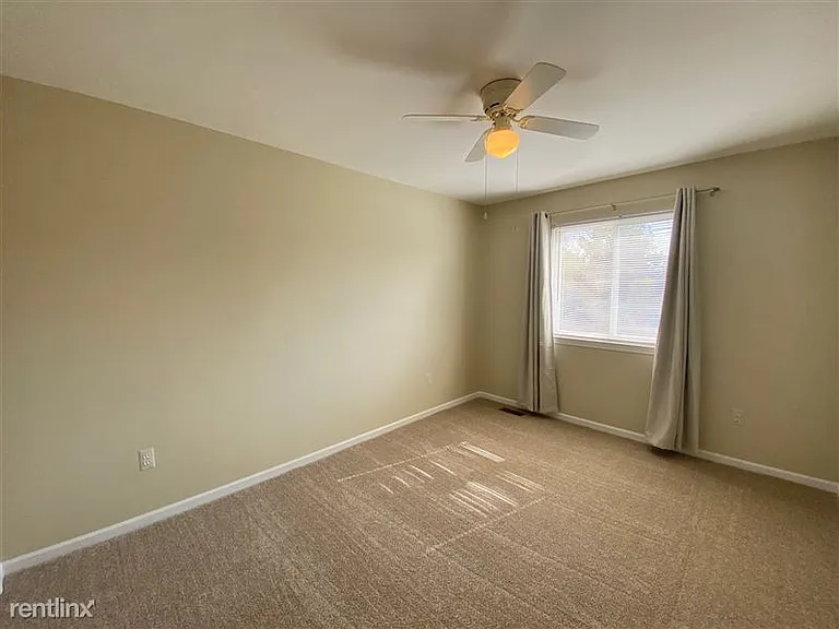 6710 Summerdale Ct E — Photo 34