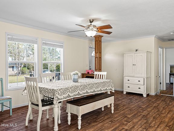 5th image of 174 Sanders Drive