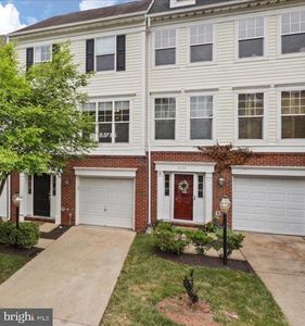 8133 Rainwater Cir, Manassas, VA, 20111