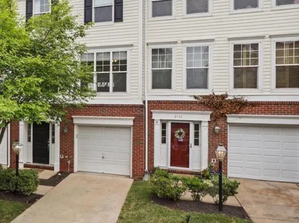 8133 Rainwater Cir, Manassas, VA 20111
