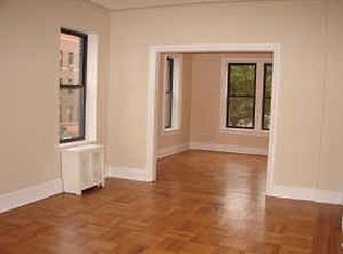 35-18 31st Ave #4, Astoria, NY 11106