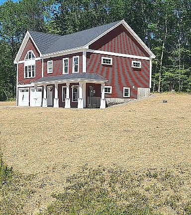 Spacious Private Custom Lot 