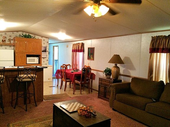 3rd image of 21807 Royal Forest Dr