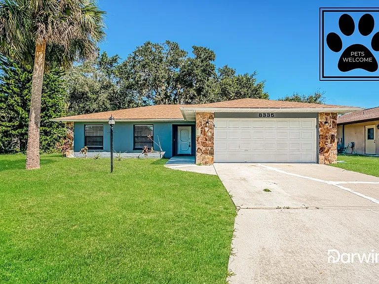 8335 Brandeis Cir E — Photo 1